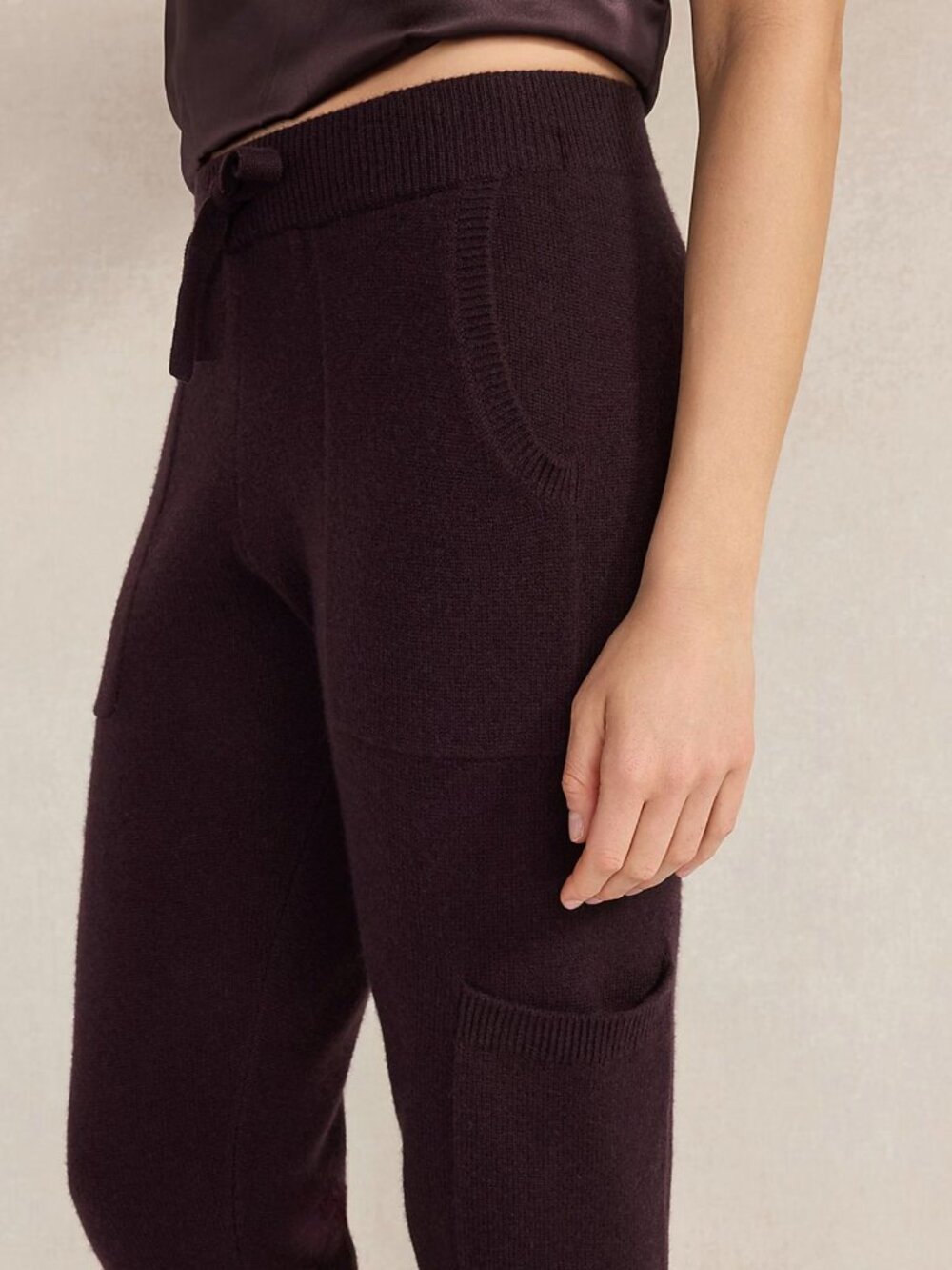 New! Haven Well Within Holiday Cranberry Cashmere Jogger Pants 57152